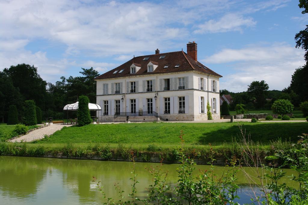 Chateau De Pommeuse Kültér fotó